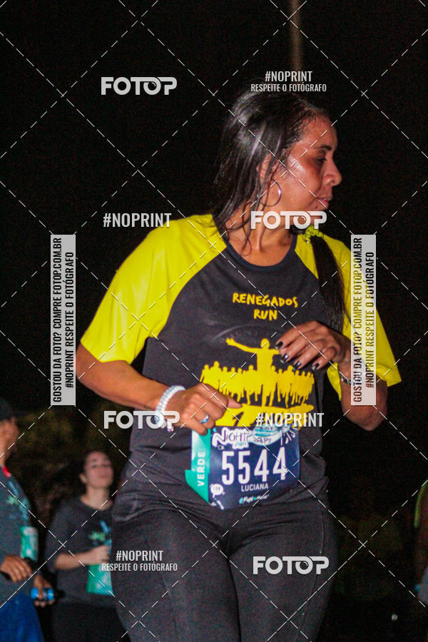 Buy your photos of the eventNight Run 2019 - Pop - Rio de Janeiro on Fotop