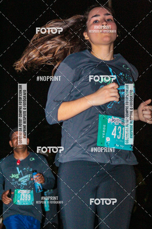 Buy your photos of the eventNight Run 2019 - Pop - Rio de Janeiro on Fotop