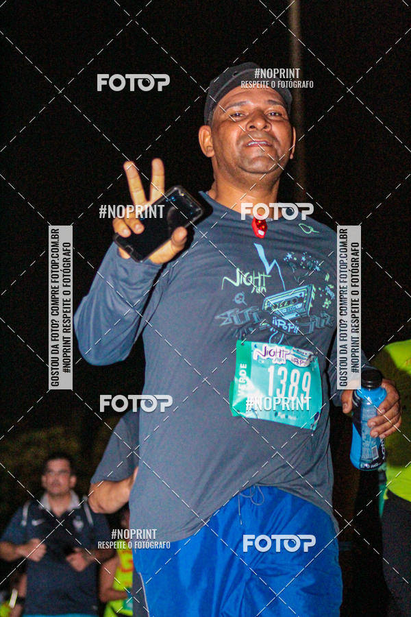 Buy your photos of the eventNight Run 2019 - Pop - Rio de Janeiro on Fotop