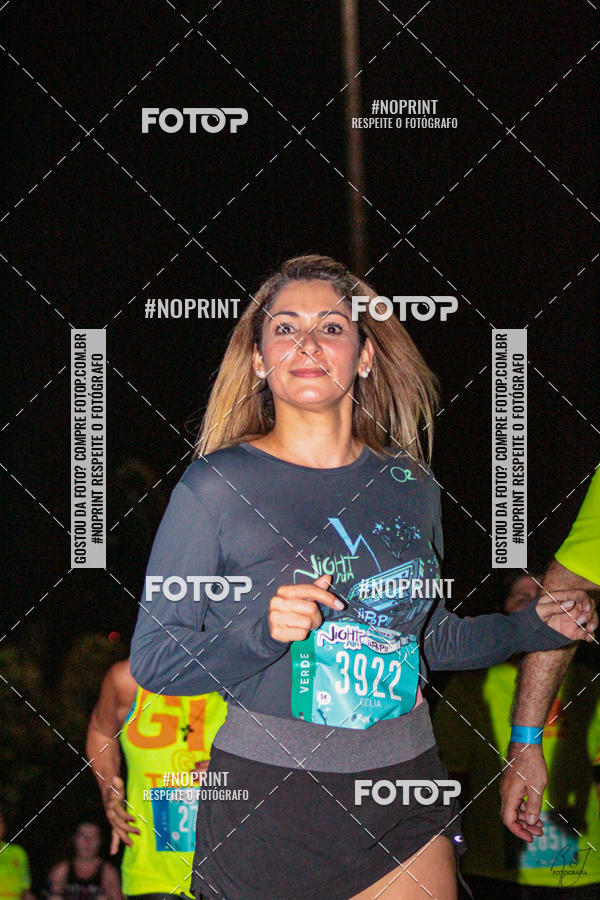 Buy your photos of the eventNight Run 2019 - Pop - Rio de Janeiro on Fotop