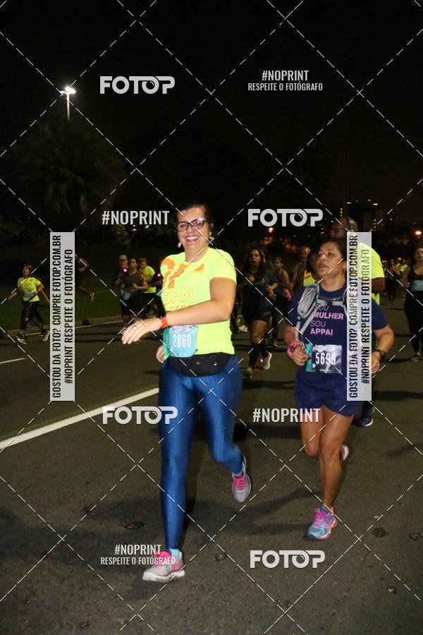 Buy your photos of the eventNight Run 2019 - Pop - Rio de Janeiro on Fotop