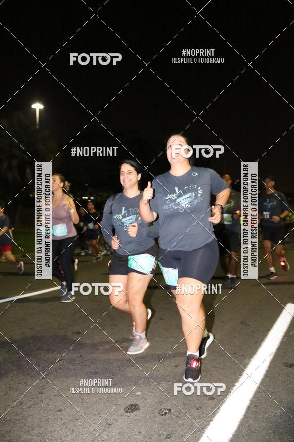 Buy your photos of the eventNight Run 2019 - Pop - Rio de Janeiro on Fotop