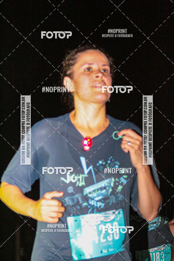 Buy your photos of the eventNight Run 2019 - Pop - Rio de Janeiro on Fotop