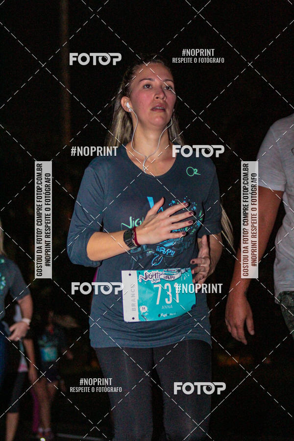 Buy your photos of the eventNight Run 2019 - Pop - Rio de Janeiro on Fotop
