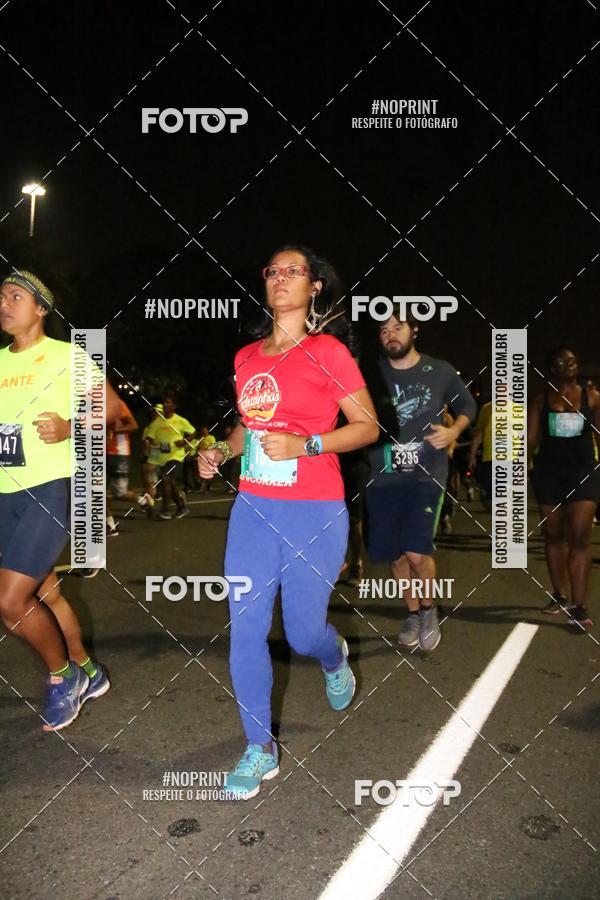 Buy your photos of the eventNight Run 2019 - Pop - Rio de Janeiro on Fotop