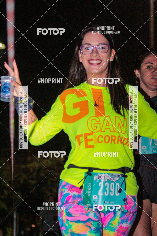 Buy your photos of the eventNight Run 2019 - Pop - Rio de Janeiro on Fotop