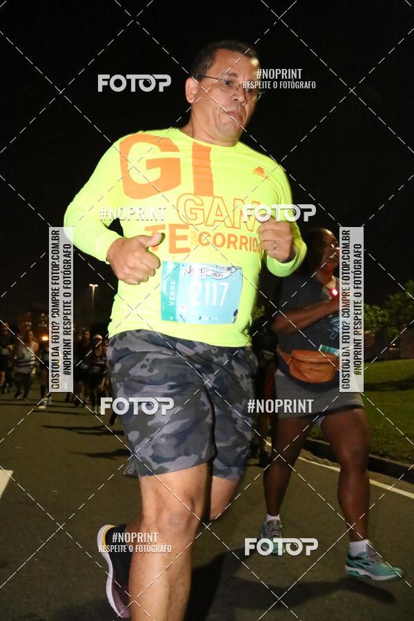 Buy your photos of the eventNight Run 2019 - Pop - Rio de Janeiro on Fotop