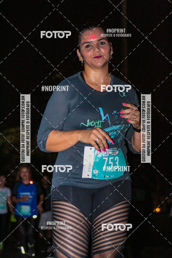 Buy your photos of the eventNight Run 2019 - Pop - Rio de Janeiro on Fotop