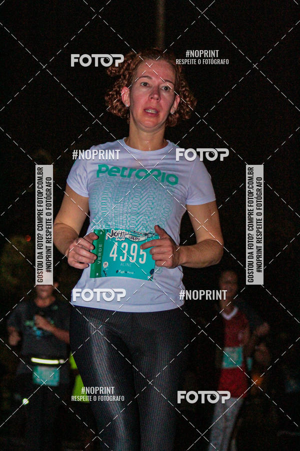 Buy your photos of the eventNight Run 2019 - Pop - Rio de Janeiro on Fotop