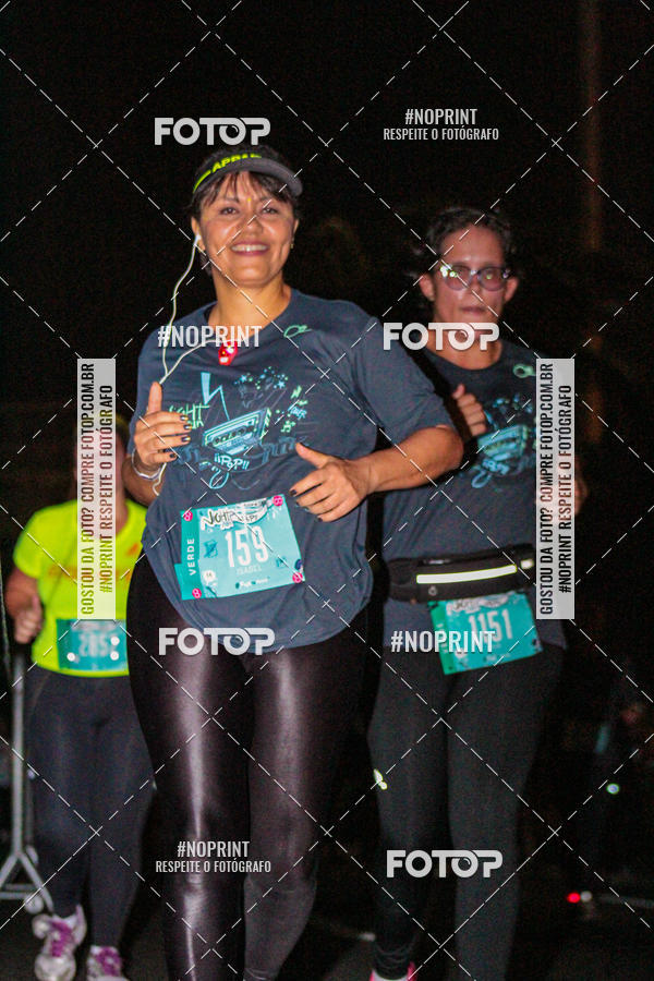 Buy your photos of the eventNight Run 2019 - Pop - Rio de Janeiro on Fotop