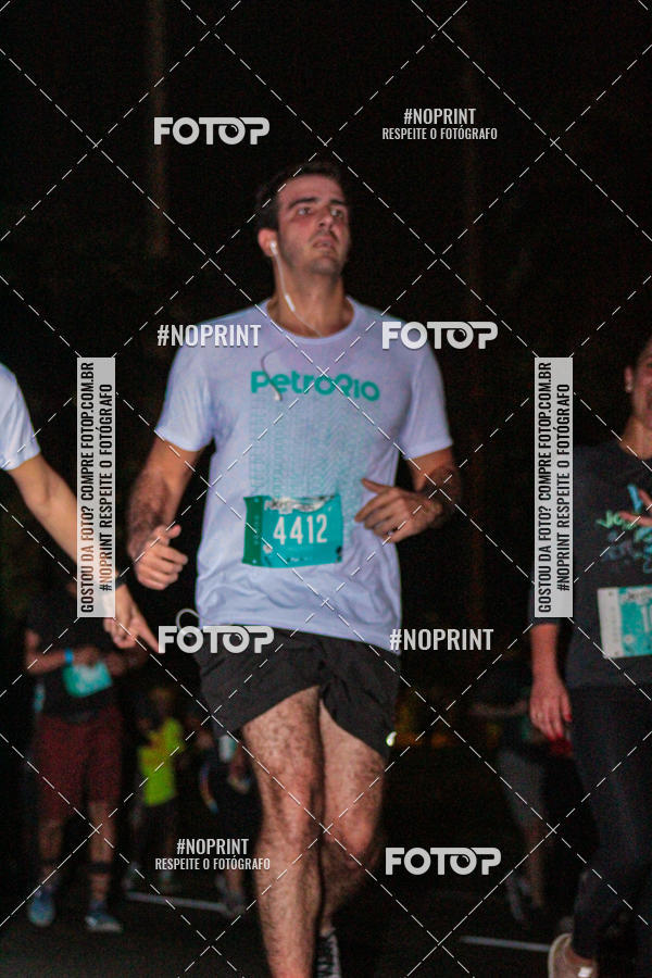 Buy your photos of the eventNight Run 2019 - Pop - Rio de Janeiro on Fotop