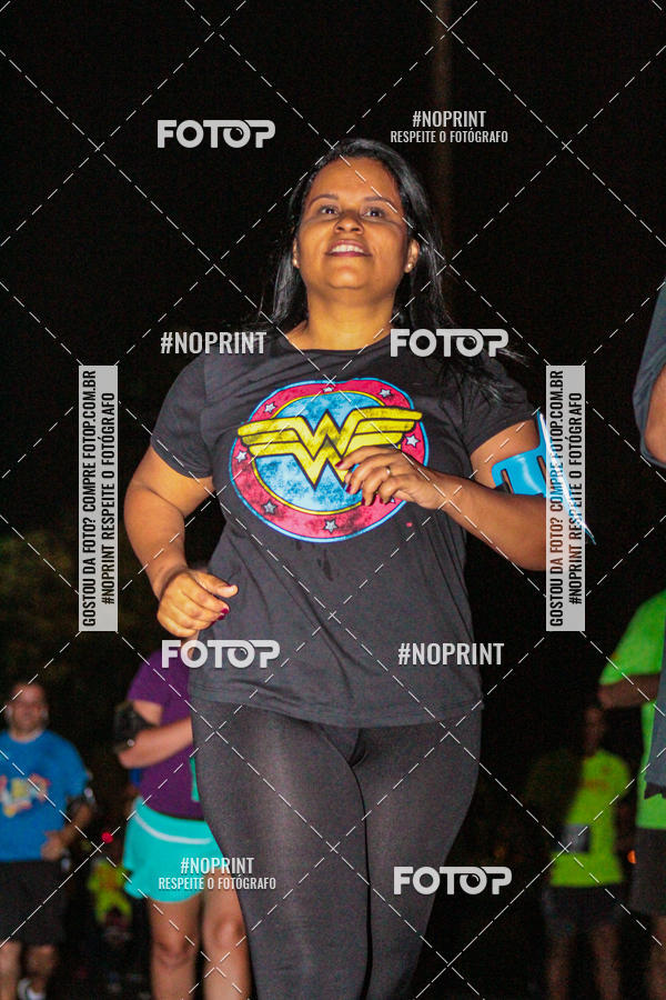 Buy your photos of the eventNight Run 2019 - Pop - Rio de Janeiro on Fotop
