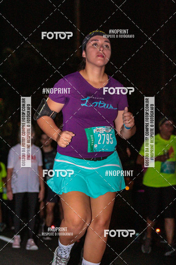 Buy your photos of the eventNight Run 2019 - Pop - Rio de Janeiro on Fotop