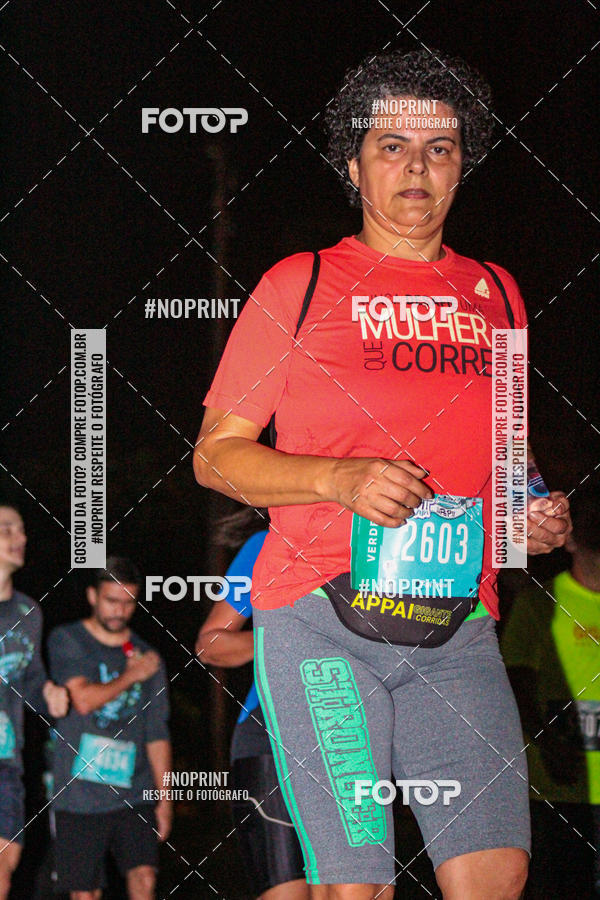 Buy your photos of the eventNight Run 2019 - Pop - Rio de Janeiro on Fotop