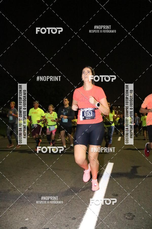 Buy your photos of the eventNight Run 2019 - Pop - Rio de Janeiro on Fotop