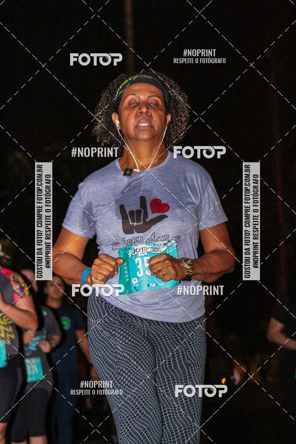 Buy your photos of the eventNight Run 2019 - Pop - Rio de Janeiro on Fotop
