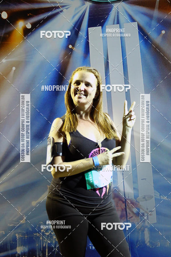 Buy your photos of the eventNight Run 2019 - Pop - Rio de Janeiro on Fotop