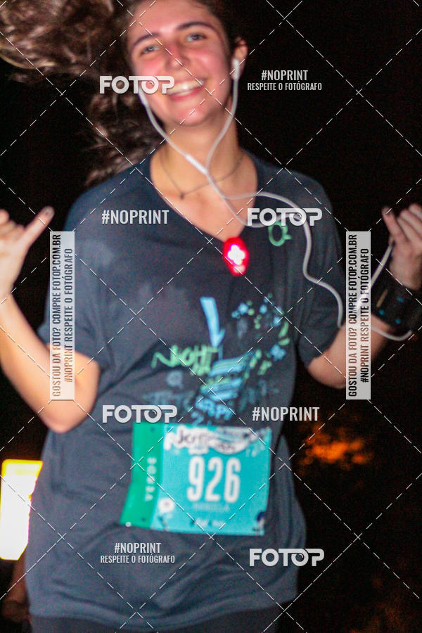 Buy your photos of the eventNight Run 2019 - Pop - Rio de Janeiro on Fotop