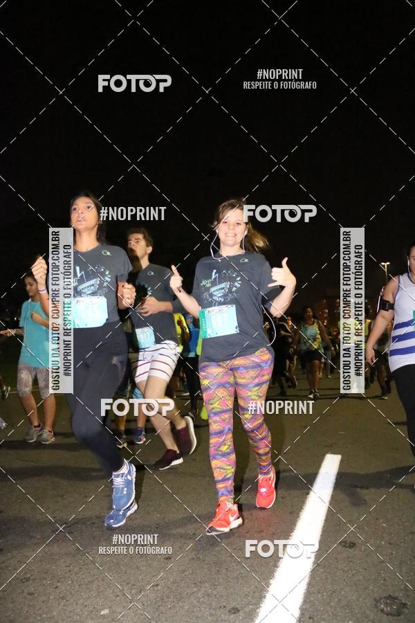 Buy your photos of the eventNight Run 2019 - Pop - Rio de Janeiro on Fotop