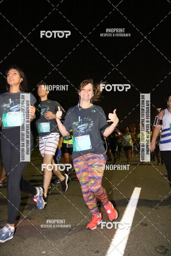 Buy your photos of the eventNight Run 2019 - Pop - Rio de Janeiro on Fotop