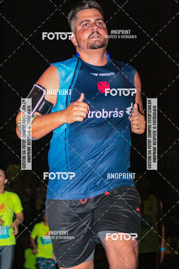 Buy your photos of the eventNight Run 2019 - Pop - Rio de Janeiro on Fotop