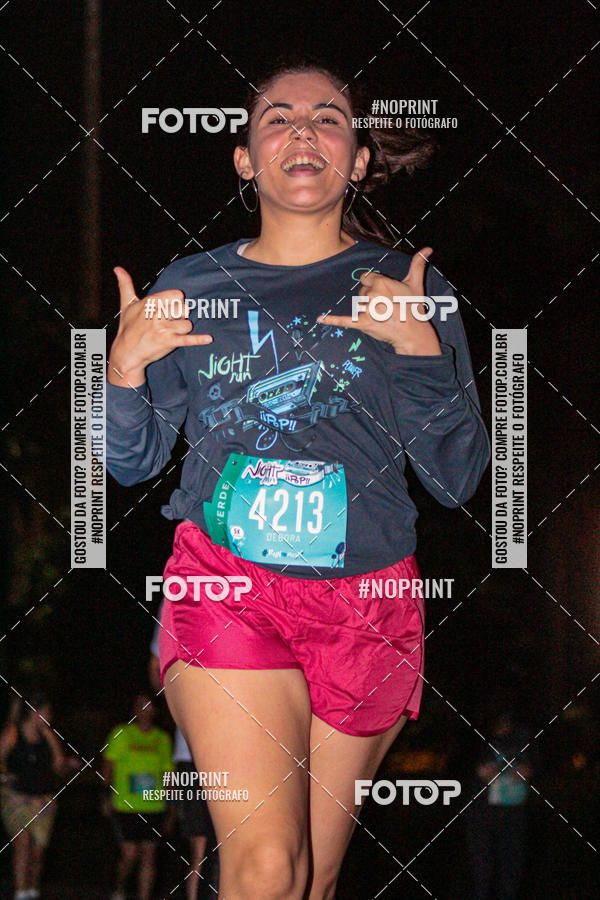 Buy your photos of the eventNight Run 2019 - Pop - Rio de Janeiro on Fotop