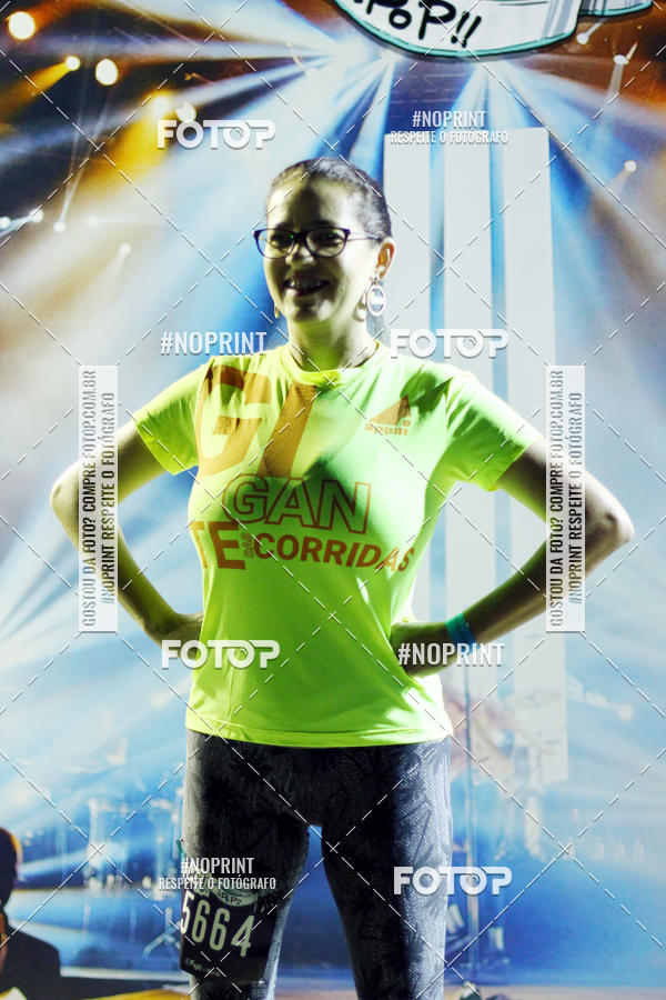 Buy your photos of the eventNight Run 2019 - Pop - Rio de Janeiro on Fotop