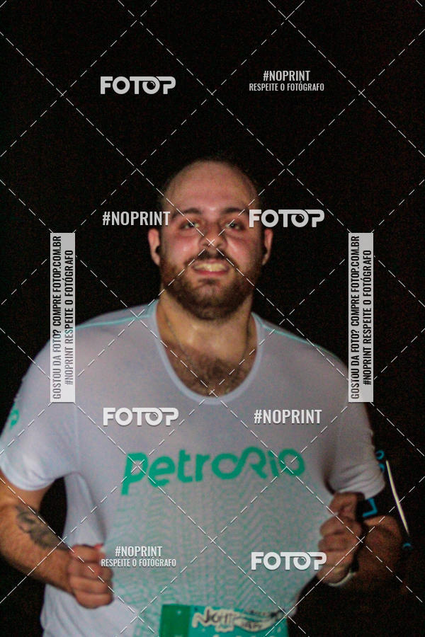 Buy your photos of the eventNight Run 2019 - Pop - Rio de Janeiro on Fotop