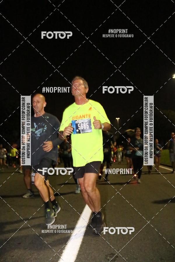 Buy your photos of the eventNight Run 2019 - Pop - Rio de Janeiro on Fotop