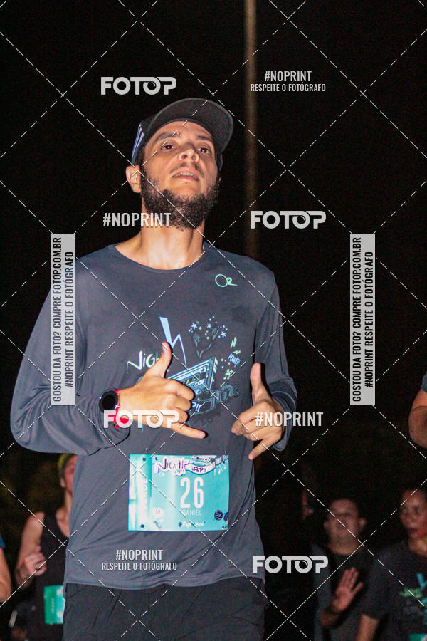 Buy your photos of the eventNight Run 2019 - Pop - Rio de Janeiro on Fotop