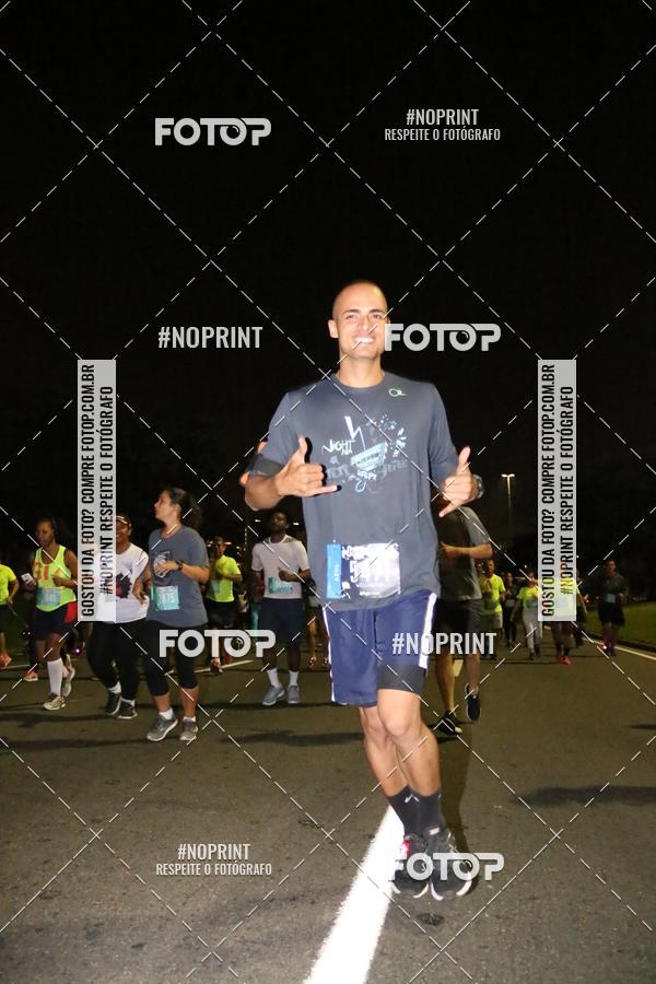 Buy your photos of the eventNight Run 2019 - Pop - Rio de Janeiro on Fotop