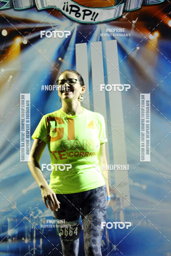 Buy your photos of the eventNight Run 2019 - Pop - Rio de Janeiro on Fotop