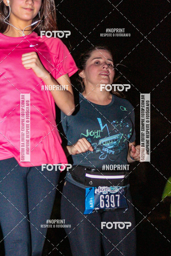 Buy your photos of the eventNight Run 2019 - Pop - Rio de Janeiro on Fotop