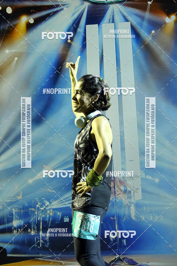 Buy your photos of the eventNight Run 2019 - Pop - Rio de Janeiro on Fotop