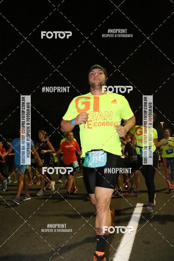 Buy your photos of the eventNight Run 2019 - Pop - Rio de Janeiro on Fotop