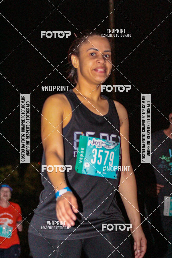 Buy your photos of the eventNight Run 2019 - Pop - Rio de Janeiro on Fotop