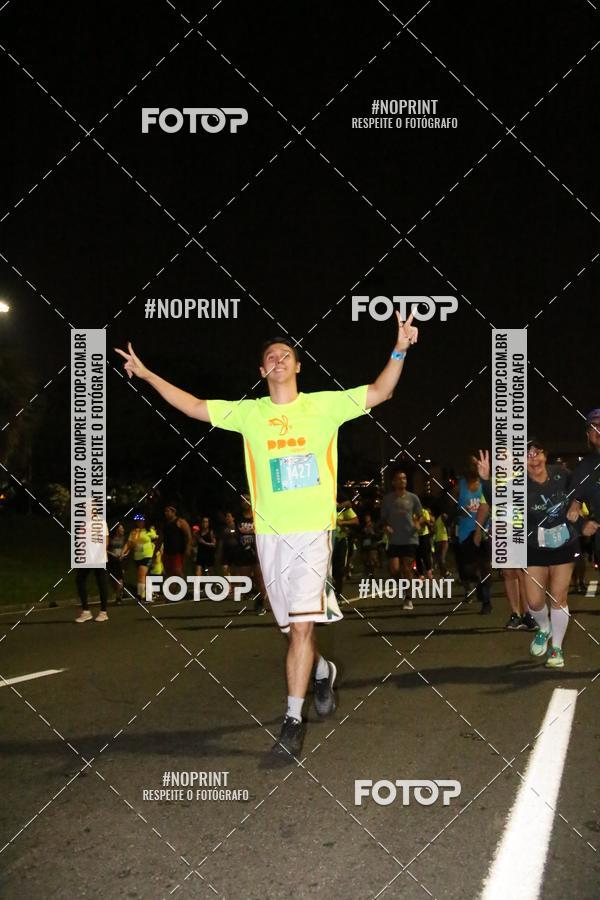Buy your photos of the eventNight Run 2019 - Pop - Rio de Janeiro on Fotop