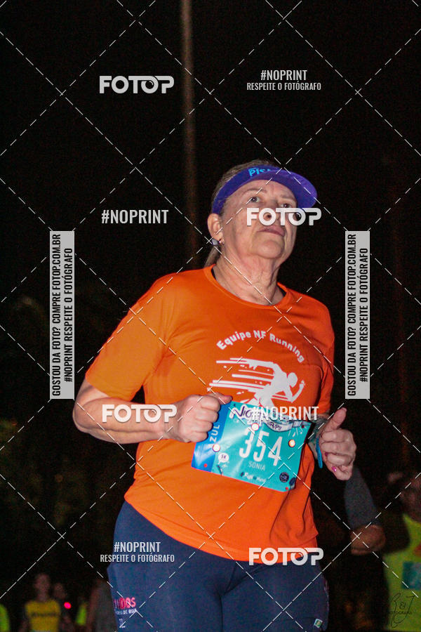 Buy your photos of the eventNight Run 2019 - Pop - Rio de Janeiro on Fotop