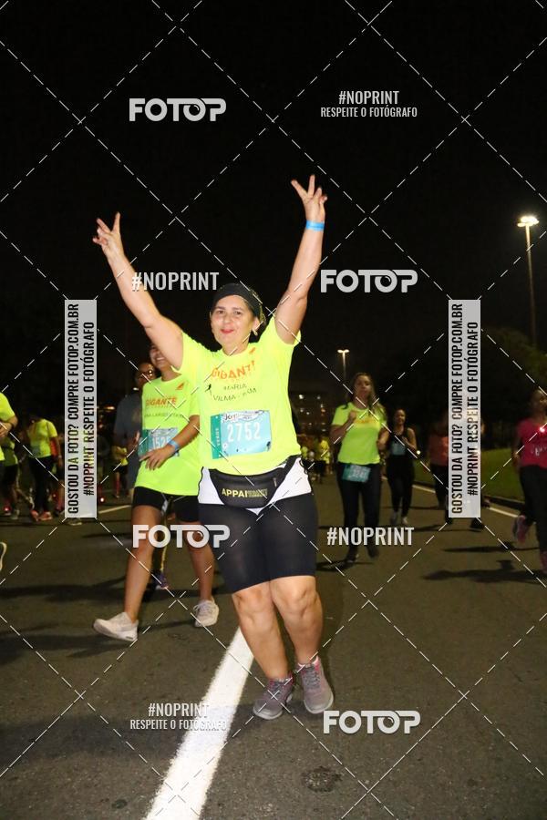 Buy your photos of the eventNight Run 2019 - Pop - Rio de Janeiro on Fotop