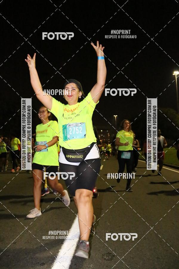 Buy your photos of the eventNight Run 2019 - Pop - Rio de Janeiro on Fotop