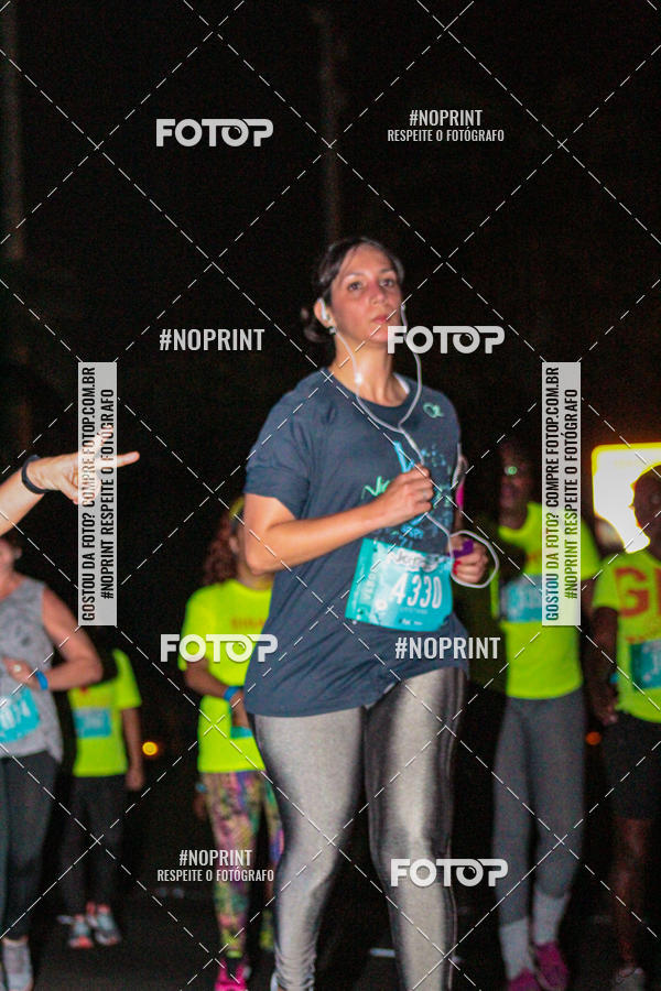 Buy your photos of the eventNight Run 2019 - Pop - Rio de Janeiro on Fotop