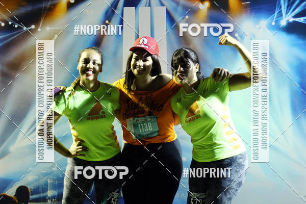 Buy your photos of the eventNight Run 2019 - Pop - Rio de Janeiro on Fotop