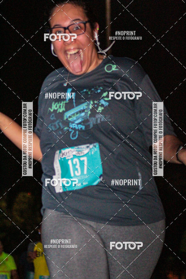Buy your photos of the eventNight Run 2019 - Pop - Rio de Janeiro on Fotop