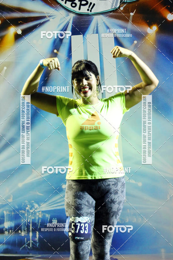 Buy your photos of the eventNight Run 2019 - Pop - Rio de Janeiro on Fotop