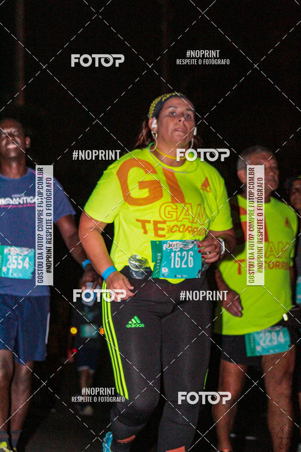Buy your photos of the eventNight Run 2019 - Pop - Rio de Janeiro on Fotop