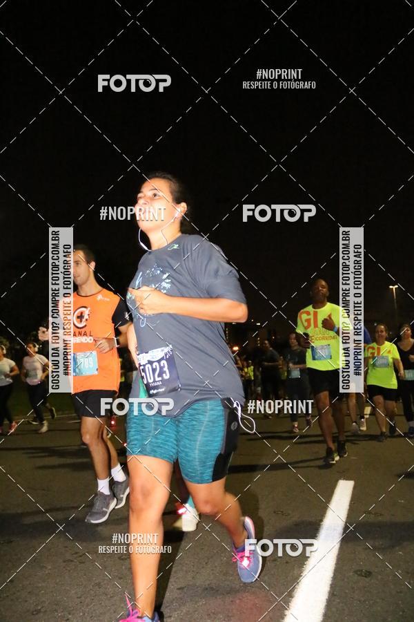 Buy your photos of the eventNight Run 2019 - Pop - Rio de Janeiro on Fotop