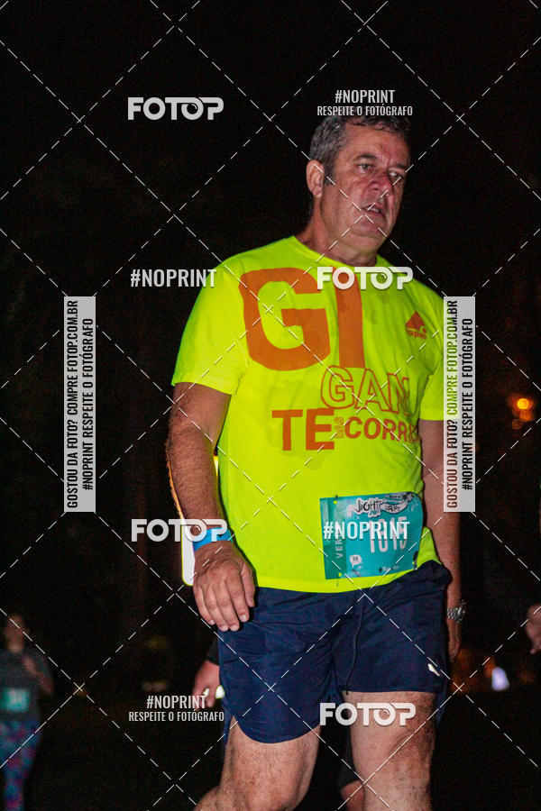 Buy your photos of the eventNight Run 2019 - Pop - Rio de Janeiro on Fotop