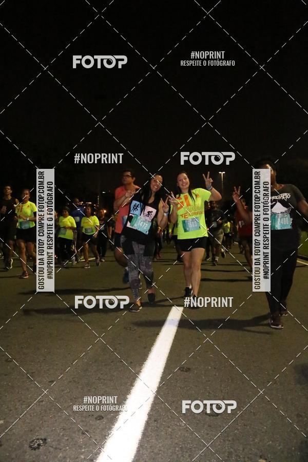 Buy your photos of the eventNight Run 2019 - Pop - Rio de Janeiro on Fotop