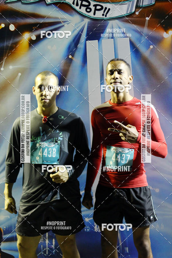 Buy your photos of the eventNight Run 2019 - Pop - Rio de Janeiro on Fotop