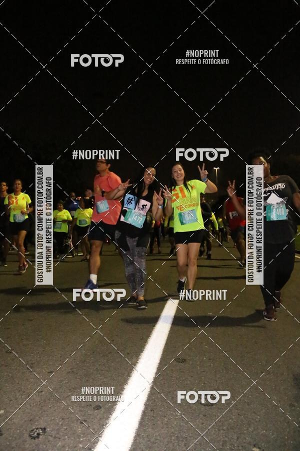 Buy your photos of the eventNight Run 2019 - Pop - Rio de Janeiro on Fotop